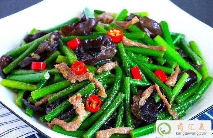 蒜苔與什么食物搭配一起吃效果最好 蒜苔與什么食物搭配一起吃效果最好